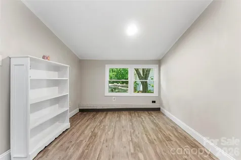 8519 E Franklin Street Mount Pleasant NC 28124