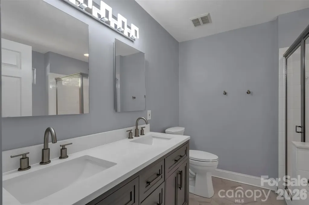 1802 Robinwood Village Drive Gastonia NC 28054
