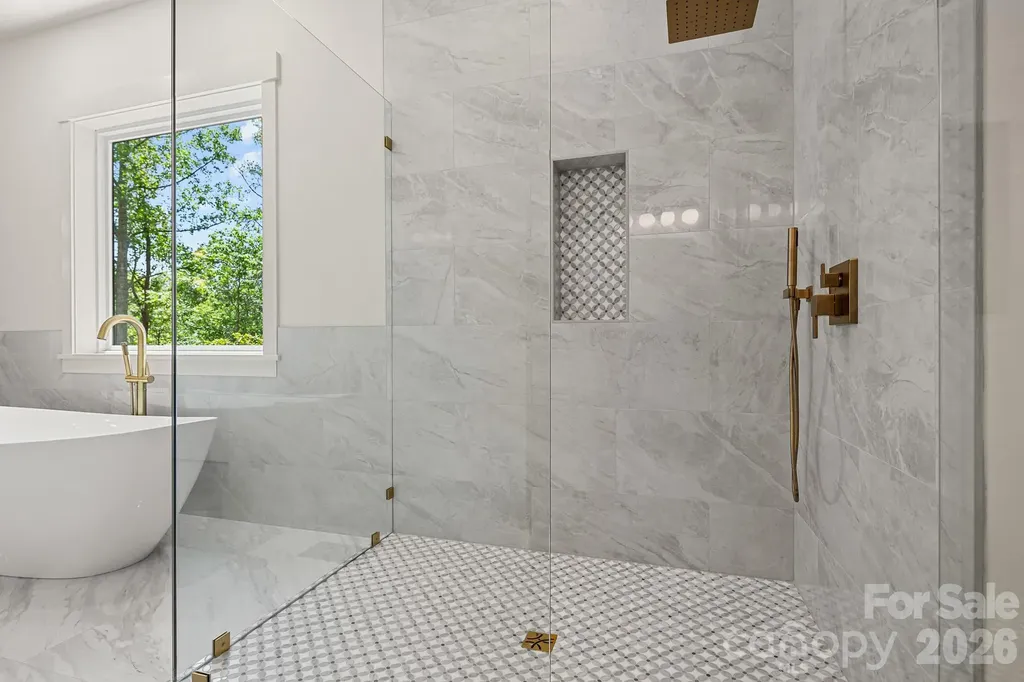 164 Reserve Way Hendersonville NC 28792