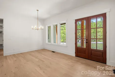 164 Reserve Way Hendersonville NC 28792