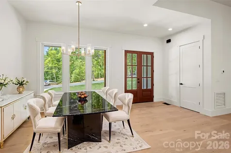 164 Reserve Way Hendersonville NC 28792