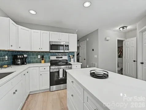 12307 Bluestem Lane Charlotte NC 28277