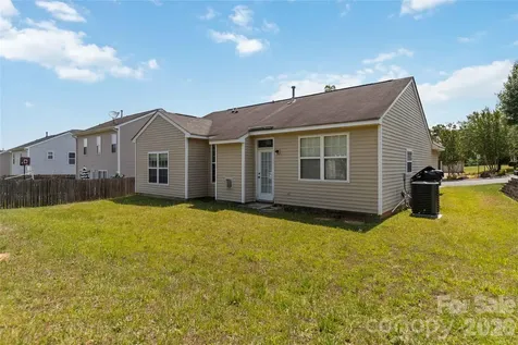 740 Aberdeen Glen Place Charlotte NC 28214