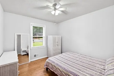 549 Barnwell Road Spartanburg SC 29303