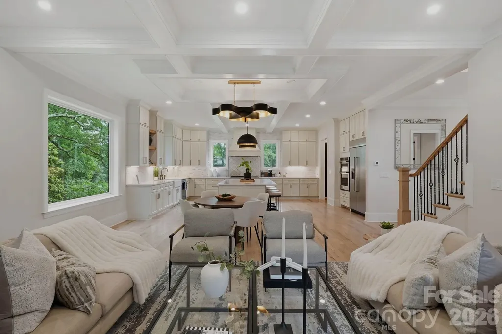 4547 Emory Lane Charlotte NC 28211