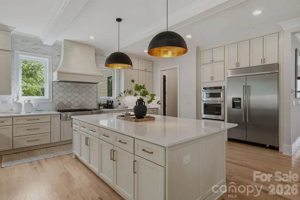 4547 Emory Lane Charlotte NC 28211