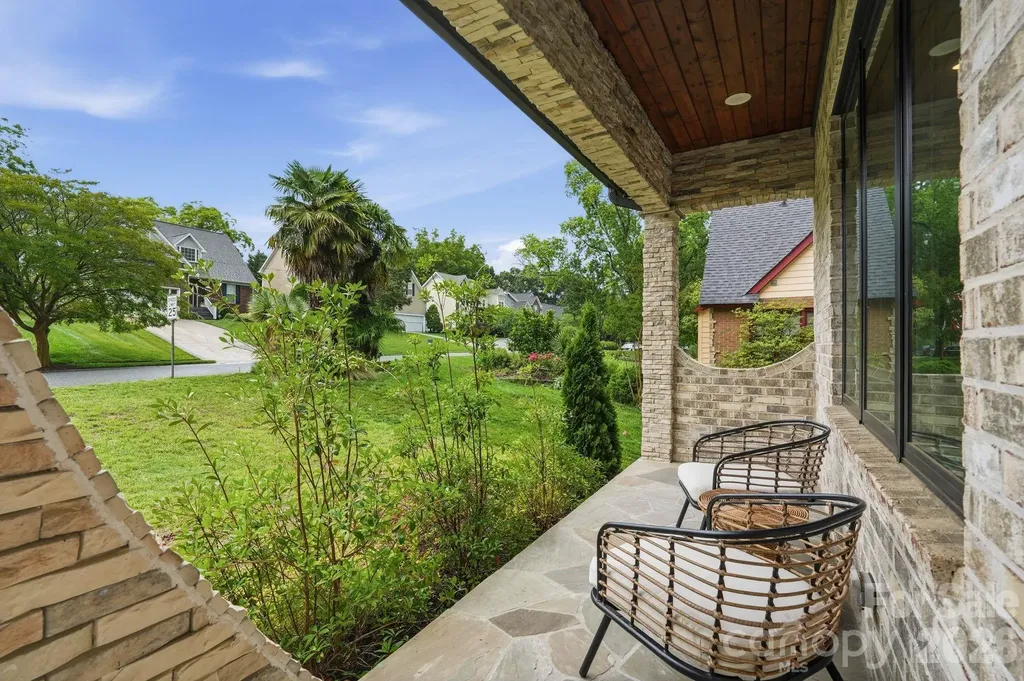 4547 Emory Lane Charlotte NC 28211