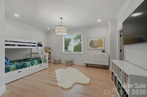 4547 Emory Lane Charlotte NC 28211