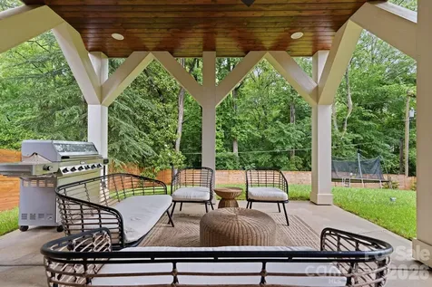 4547 Emory Lane Charlotte NC 28211