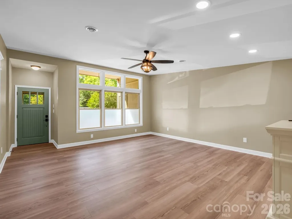 44 Jervey Road Tryon NC 28782