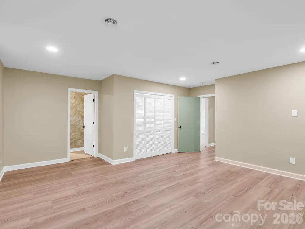 44 Jervey Road Tryon NC 28782