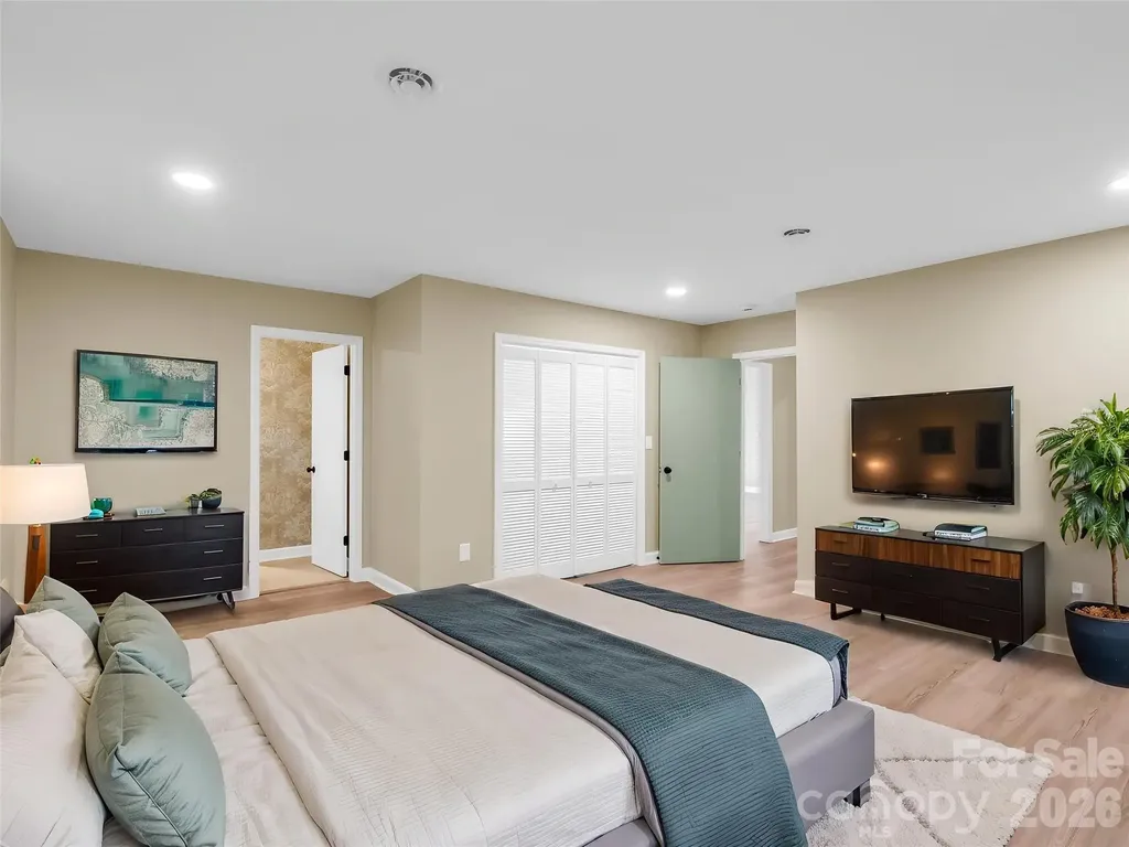 44 Jervey Road Tryon NC 28782