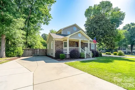 1617 Brook Road Charlotte NC 28205