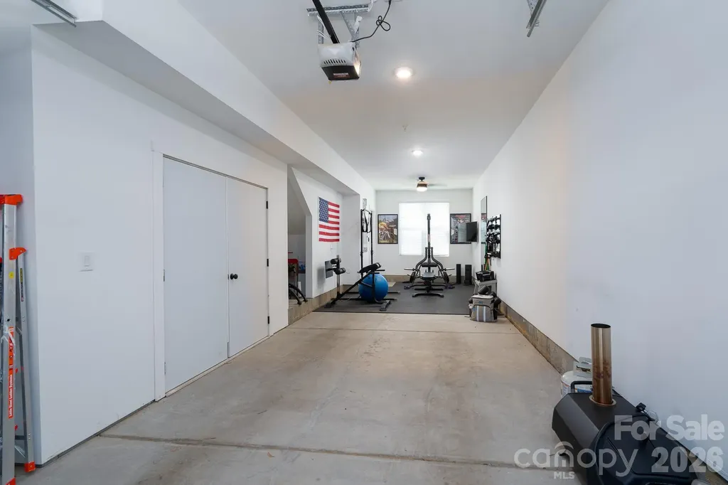 5018 Tiny Lane Charlotte NC 28203