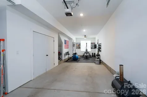 5018 Tiny Lane Charlotte NC 28203