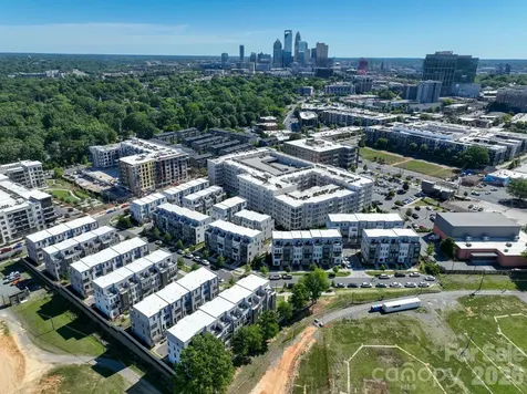 5018 Tiny Lane Charlotte NC 28203