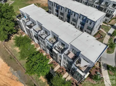 5018 Tiny Lane Charlotte NC 28203