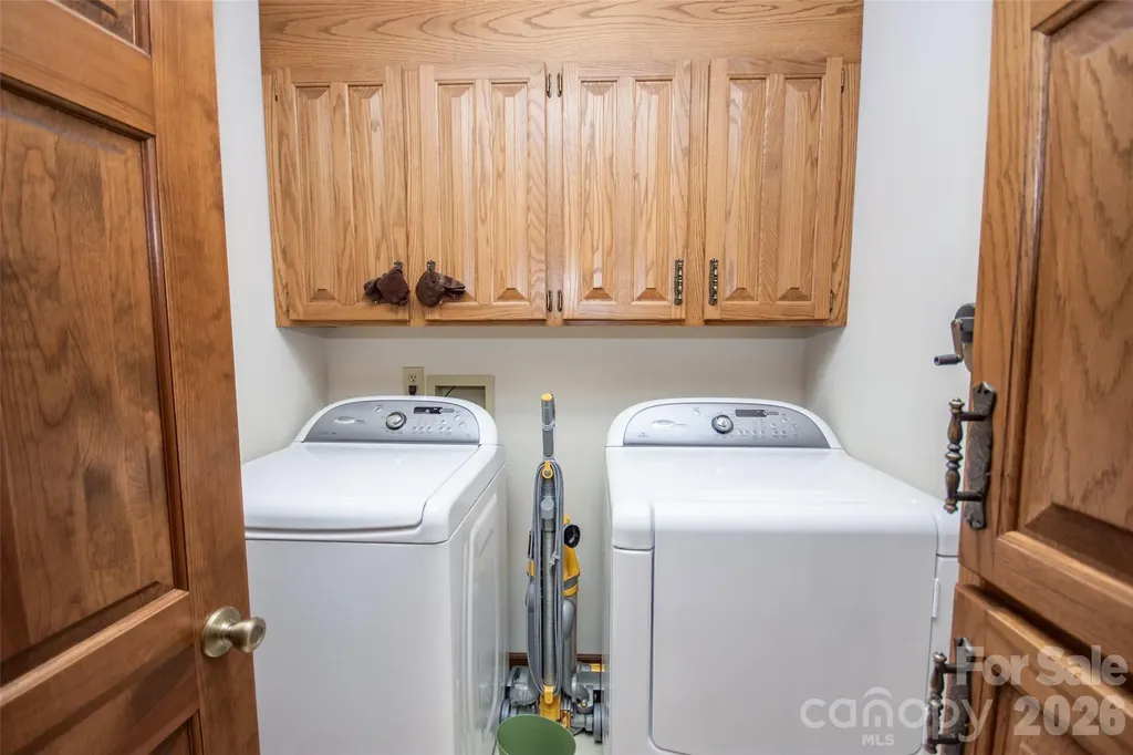 151 Meadow Oaks Drive Statesville NC 28625