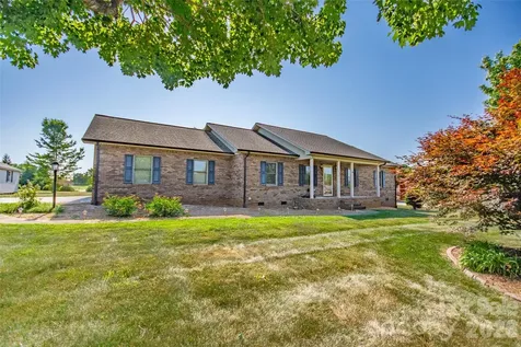 151 Meadow Oaks Drive Statesville NC 28625