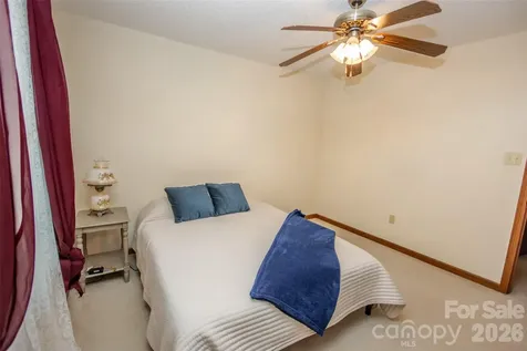 151 Meadow Oaks Drive Statesville NC 28625