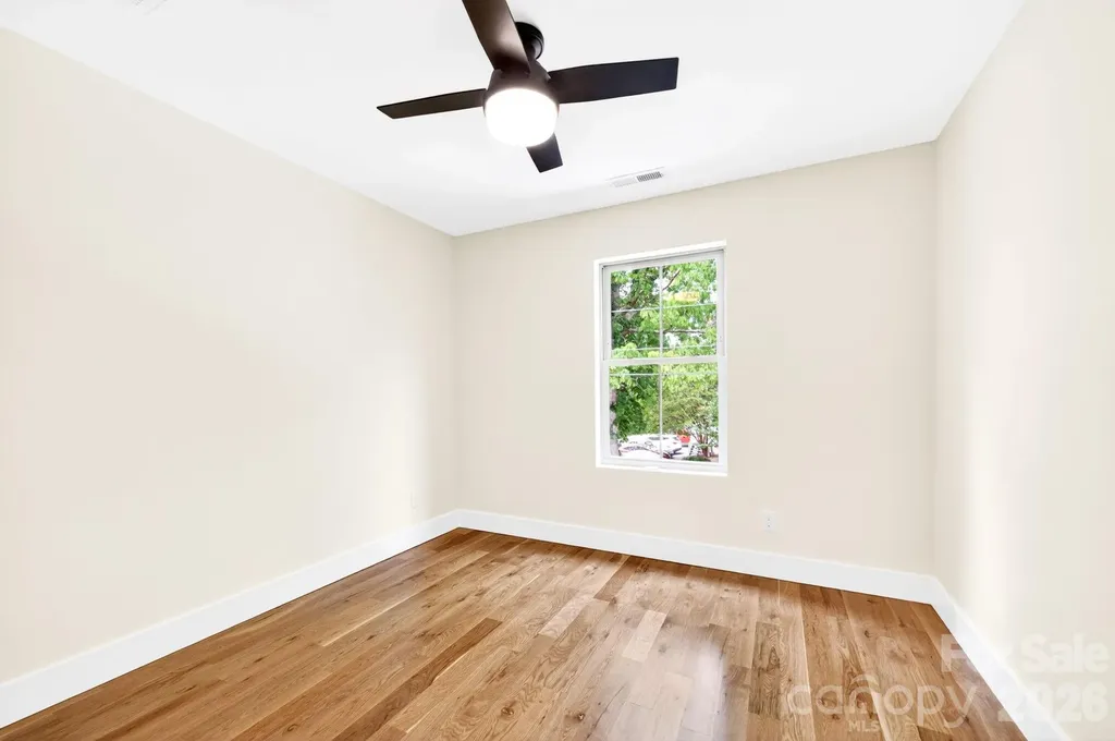 76 Jonestown Road Asheville NC 28804