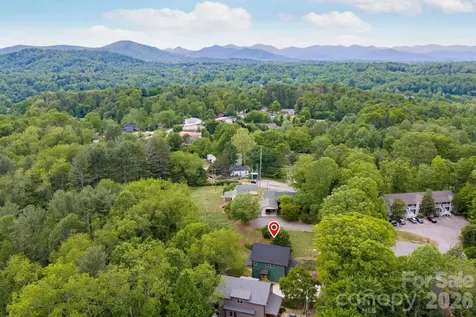 76 Jonestown Road Asheville NC 28804