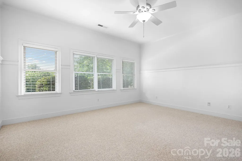 7274 Woodside Court Denver NC 28037
