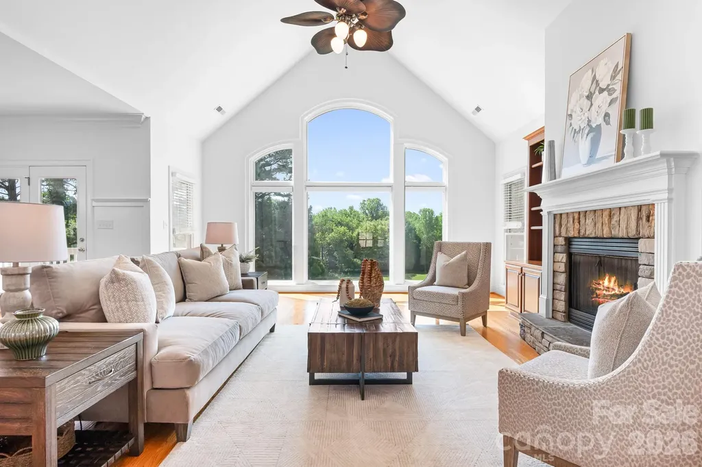 7274 Woodside Court Denver NC 28037