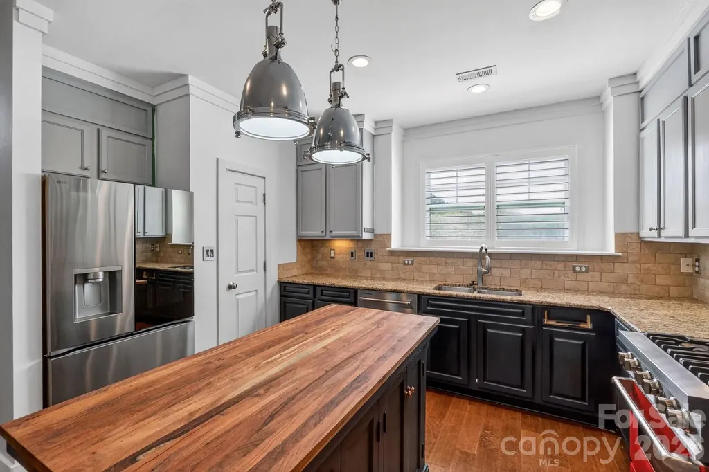 262 Harbour Place Drive Davidson NC 28036