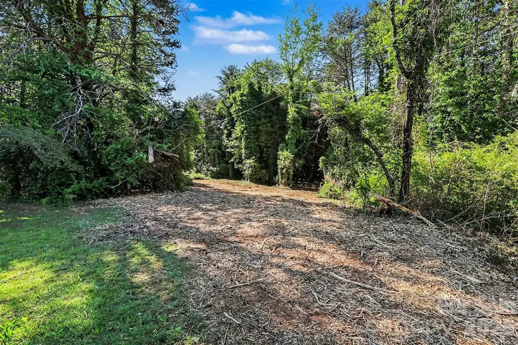 138 Continental Drive Mooresville NC 28117