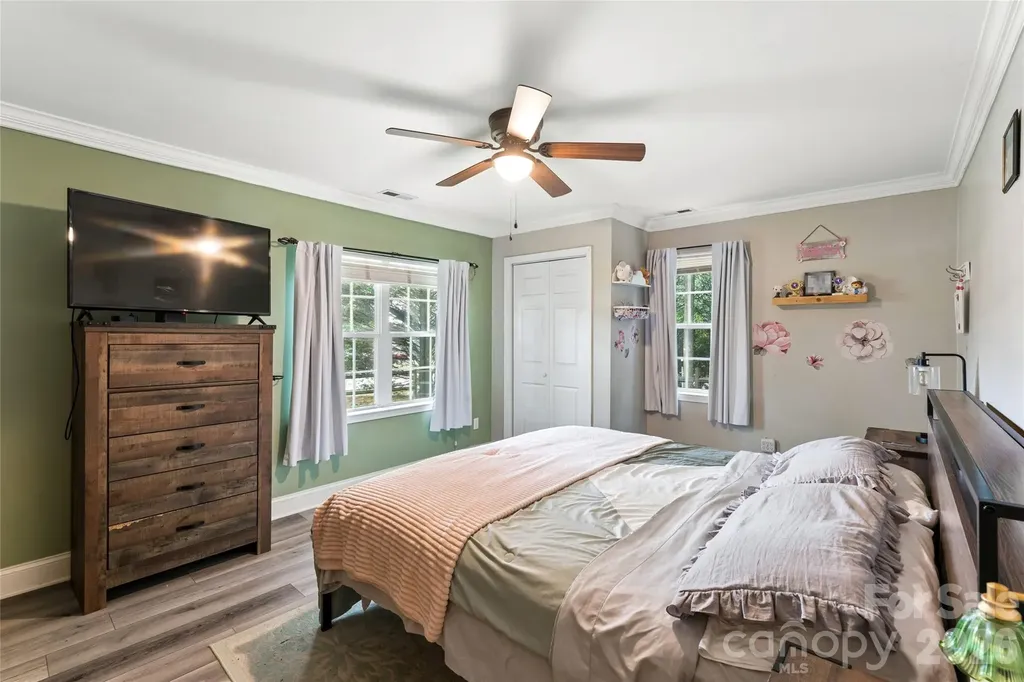 170 Scotts Creek Road Statesville NC 28625