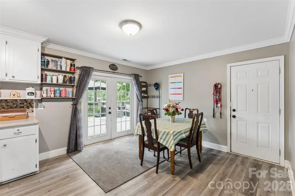 170 Scotts Creek Road Statesville NC 28625