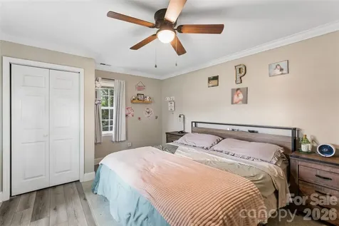 170 Scotts Creek Road Statesville NC 28625