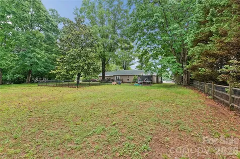 170 Scotts Creek Road Statesville NC 28625