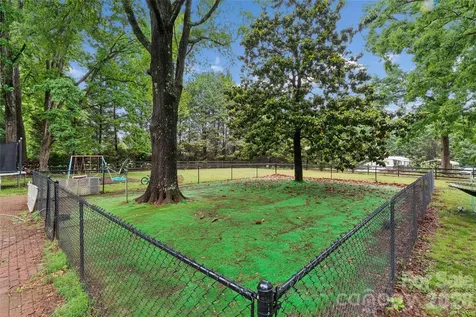 170 Scotts Creek Road Statesville NC 28625