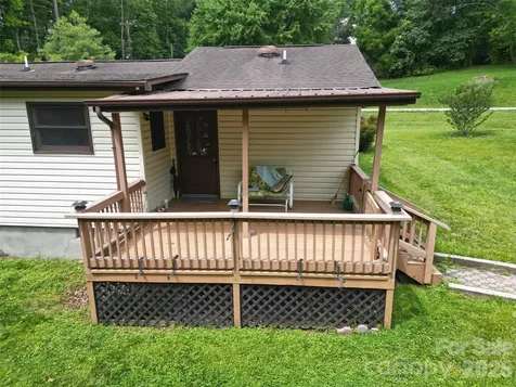 22 Mcminn Road Hendersonville NC 28792