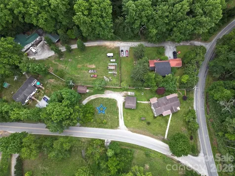22 Mcminn Road Hendersonville NC 28792