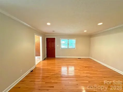 22 Mcminn Road Hendersonville NC 28792