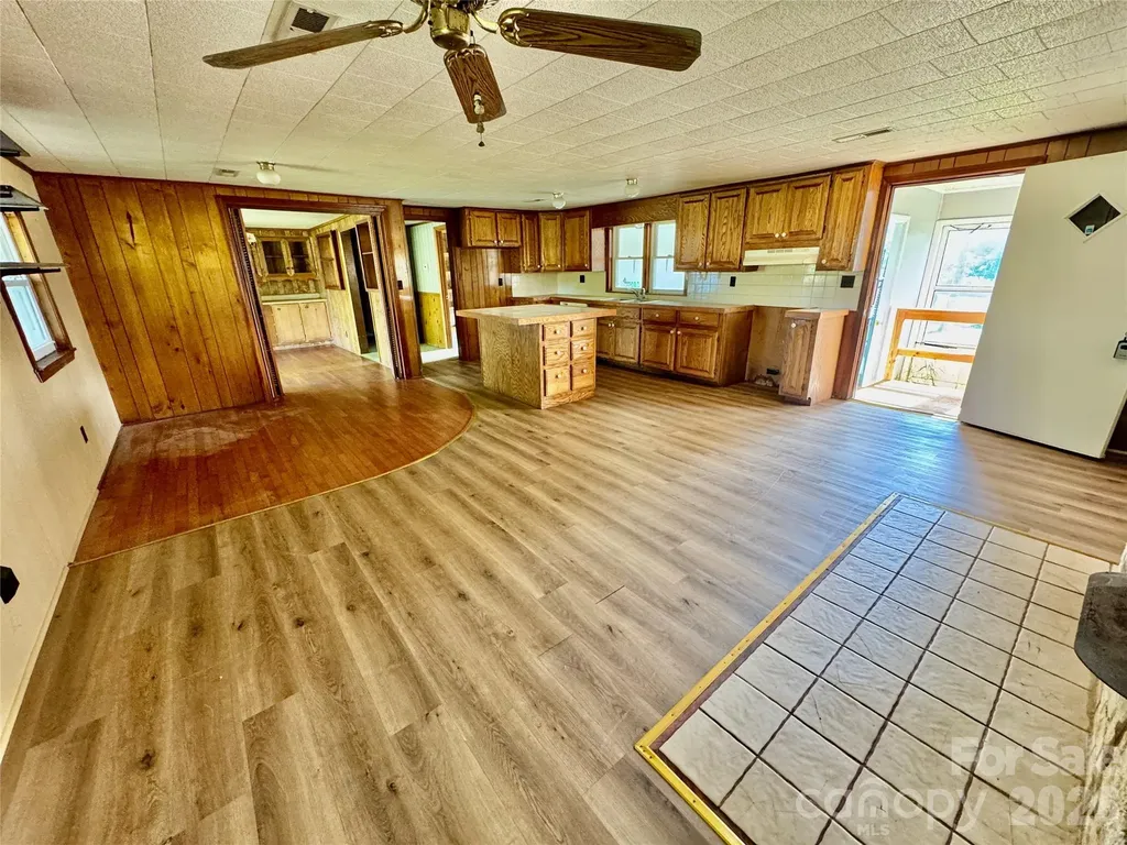 5028 Kurstie Lane Boonville NC 27011