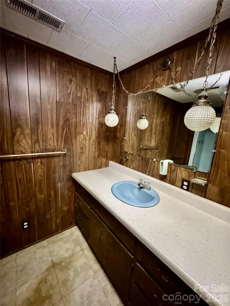5028 Kurstie Lane Boonville NC 27011