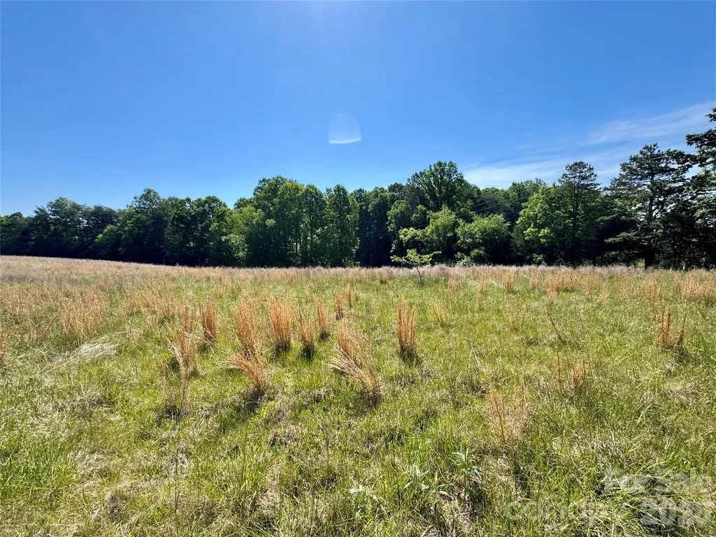 5028 Kurstie Lane Boonville NC 27011