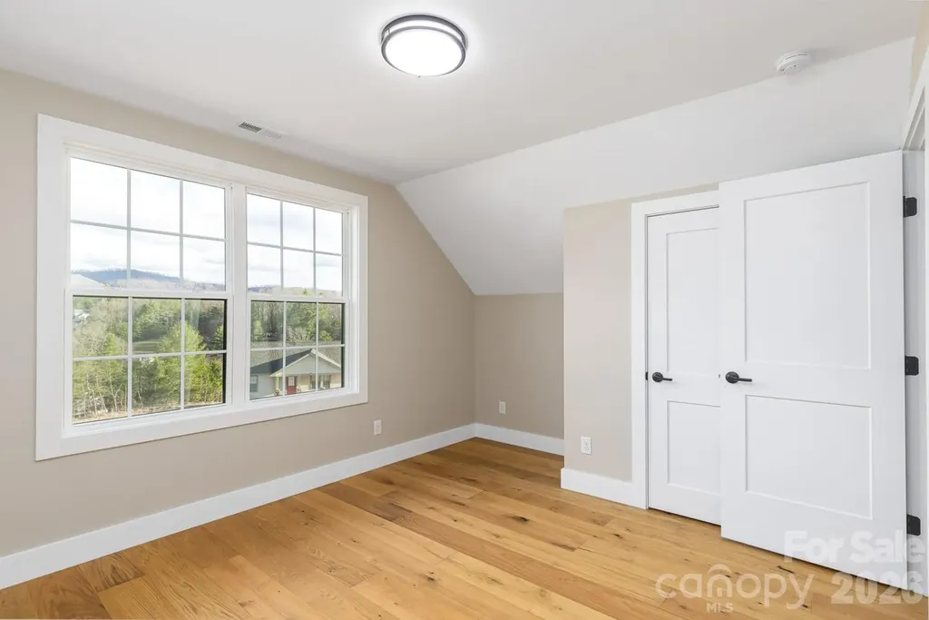 99999 Verde Drive Asheville NC 28806