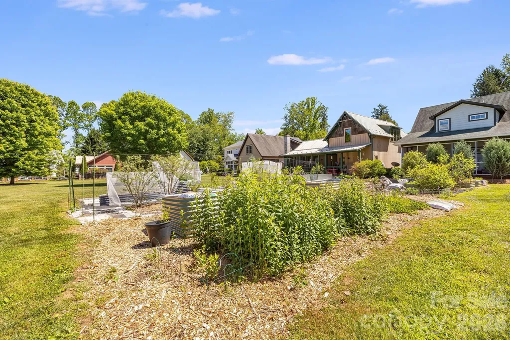 99999 Verde Drive Asheville NC 28806