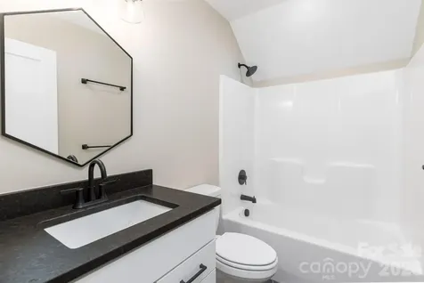 99999 Verde Drive Asheville NC 28806