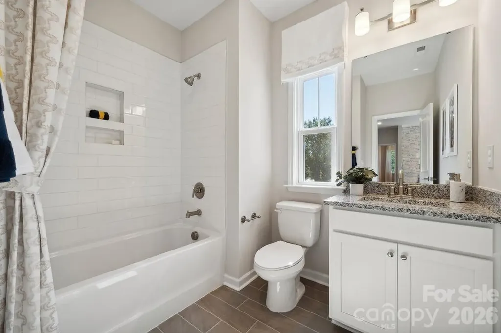 18246 Torchbearer Lane Charlotte NC 28278