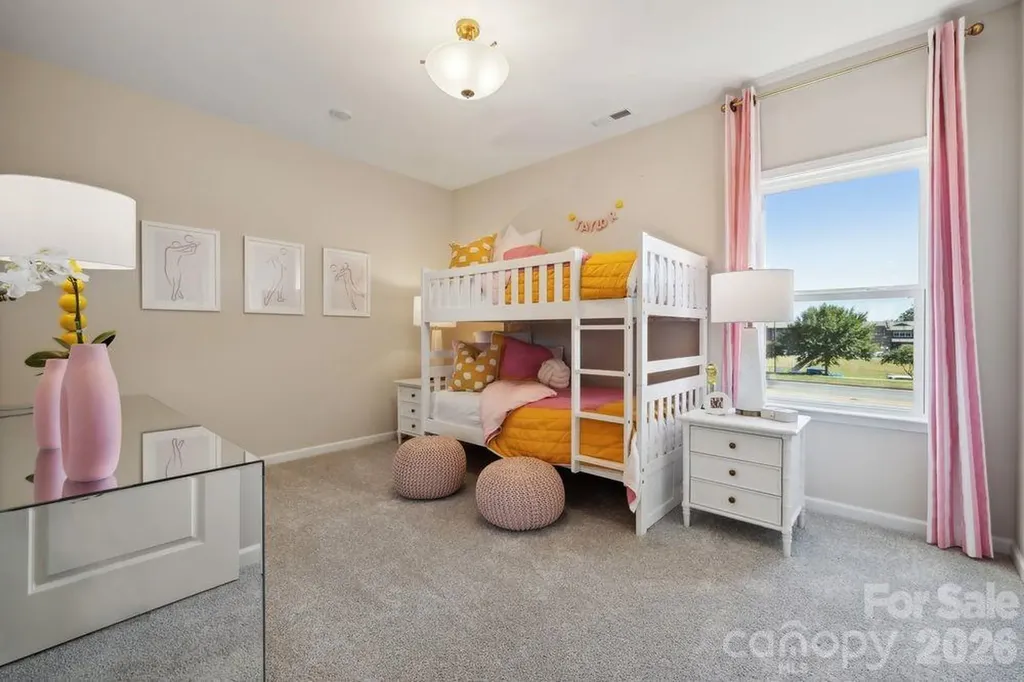 18246 Torchbearer Lane Charlotte NC 28278