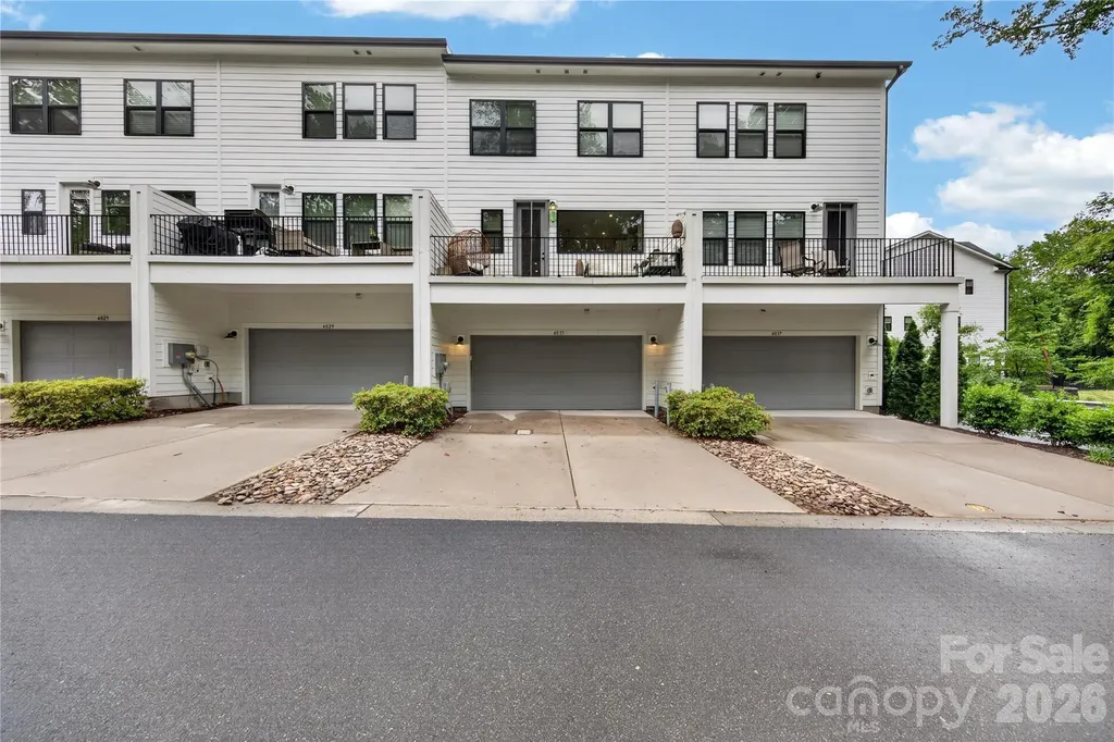 4033 Polluck Way Charlotte NC 28209