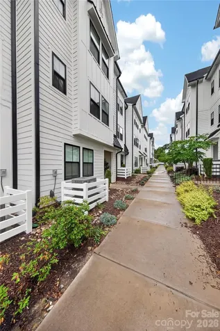 4033 Polluck Way Charlotte NC 28209
