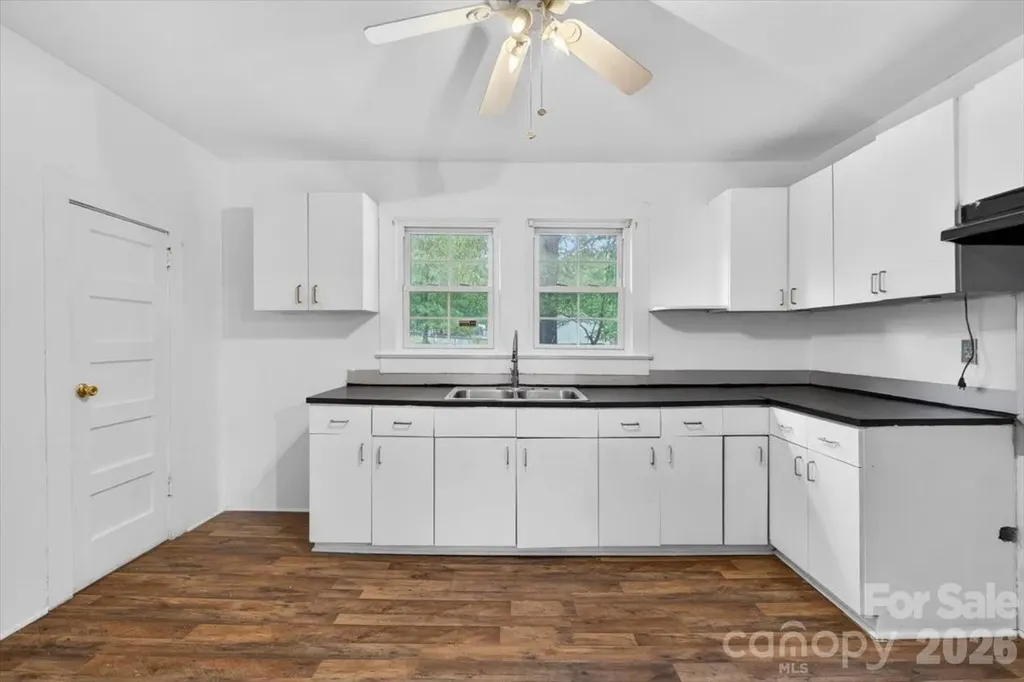 416 Echo Avenue Kannapolis NC 28081