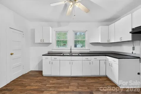 416 Echo Avenue Kannapolis NC 28081